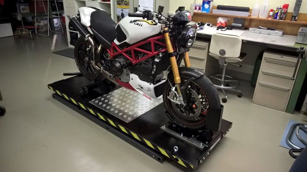 TRUSTERS / REMO POWERLIFT1000 » Motorrad » 1000 kg Tragkraft » Schwarz