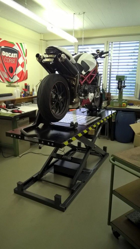 TRUSTERS / REMO POWERLIFT1000 » Motorrad » 1000 kg Tragkraft » Schwarz
